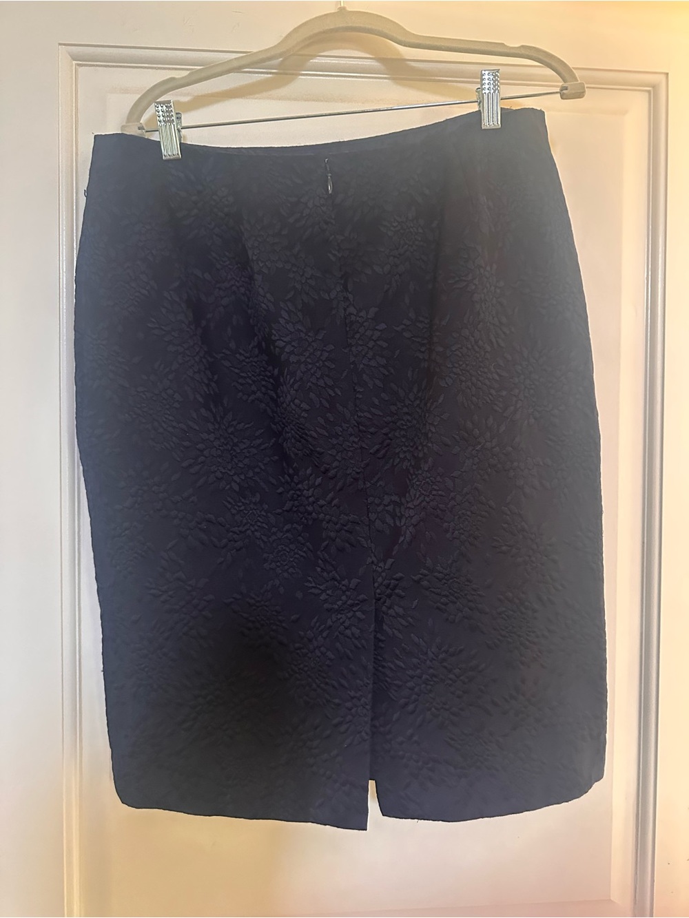 Talbots Navy Lined Skirt with Branded Waist Label Size 12 EUC
